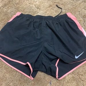 women’s nike shorts